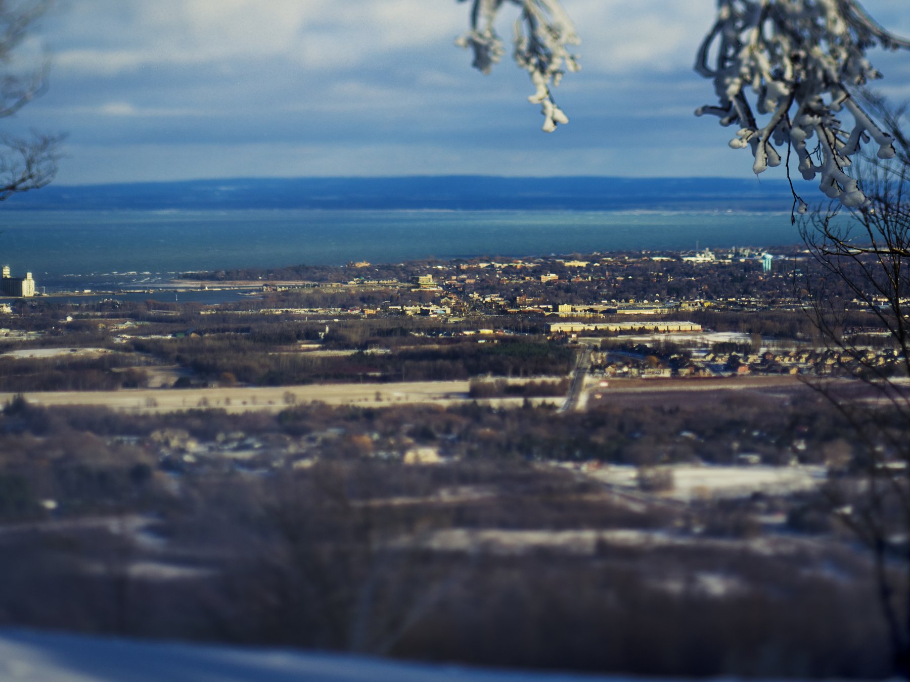 View of Collingwood and Georgian Bay from the top of Blue Mountain